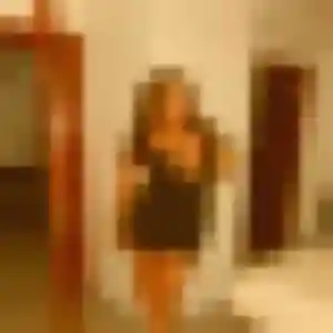 Elise, 32 ans, disponible à Bavay pour un rencontre cougar