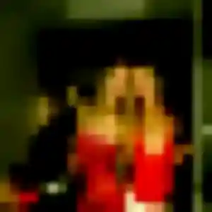 Rejoins Phoebe, 30 ans à Bousbecque en t'inscrivant