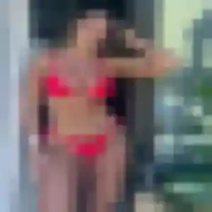Contacte Leila, 33 ans à Bruyères-le-Châtel en t'inscrivant