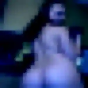 Huguette, 38 ans, en ligne à Cambrai pour une rencontre coquine