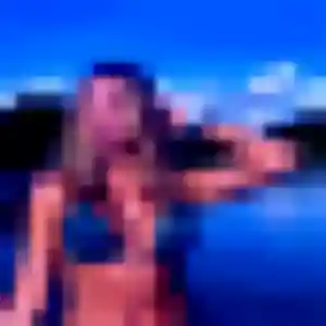 Photo perso de Bettina, 35 ans à Cappelle-la-Grande - plan discret