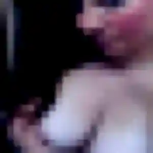 Anouk, 21 ans, en ligne à Chaumontel pour un rencontre cougar