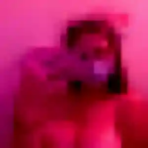Sexy Alessandra, 22 ans à Courrières - la contacter