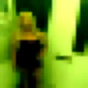 Eva, 25 ans, en ligne à Crégy-lès-Meaux pour une rencontre coquine