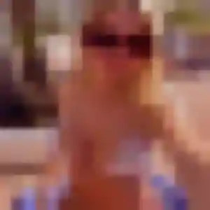 Charmante Yvonne, 22 ans à Creil - voir sa photo