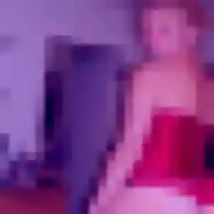 Francine (22 ans) à Divion attend un rencontre cougar ce soir
