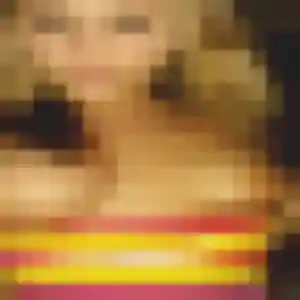 Louisa, 21 ans, connectée à Douchy-les-Mines pour une rencontre coquine