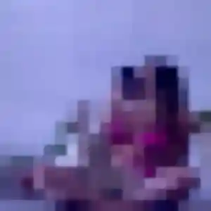 Helene (23 ans) à Émerainville cherche un rencontre cougar maintenant