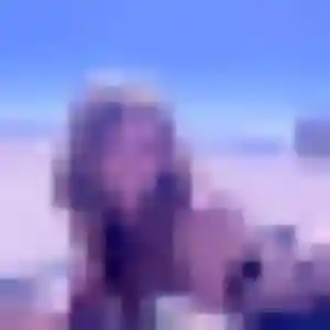 Ninon, 22 ans, en ligne à Guînes pour une rencontre coquine