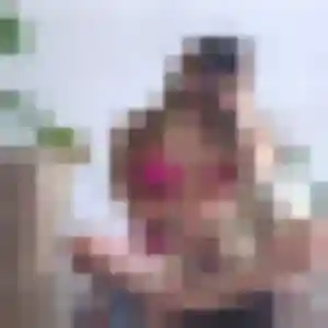 Rejoins Clara, 28 ans à Ham en privé