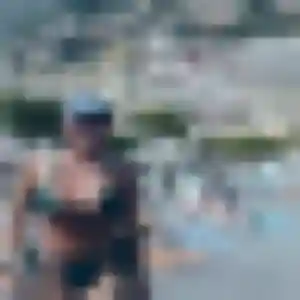 Photo de Severine à Houplin-Ancoisne (26 ans) - rencontre cougar anonyme