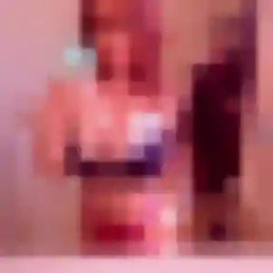 Emmanuelle, 22 ans, cherche un rencontre cougar à Le Mérévillois