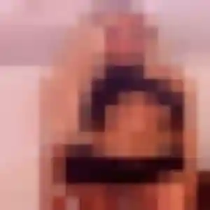 Aurore, 23 ans, dispo pour rencontre cougar à Le Perray-en-Yvelines