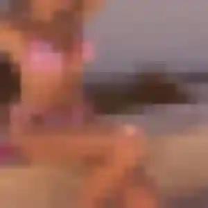 Photo privée de Albane, 27 ans à Linselles - rencontre sans lendemain