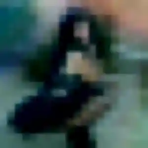 Contacte Melodie, 23 ans à Louvroil en privé