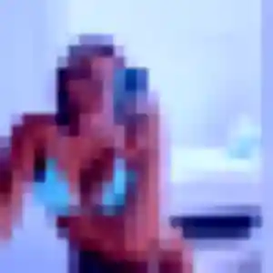Ines de Magny-en-Vexin, 25 ans - rencontre cougar sans prise de tête