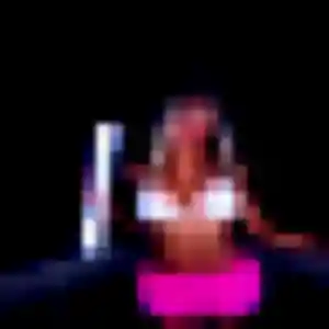 Muriel, 42 ans, connectée à Mantes-la-Jolie pour une rencontre coquine