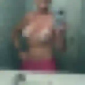 Profil de Faustine à Ostricourt (21 ans) - rencontre cougar gratuit