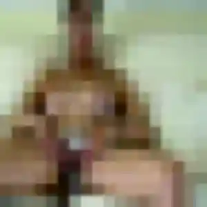 Doriane, 25 ans, en ligne à Puteaux pour une rencontre coquine