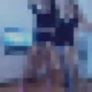 Valentina, 19 ans, en ligne à Rœulx pour une rencontre coquine