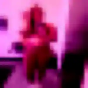 Lucie, 33 ans, en ligne à Roncq pour un rencontre cougar