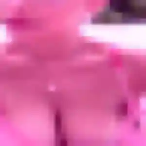 Julie, 20 ans, en ligne à Sainghin-en-Weppes pour une rencontre coquine
