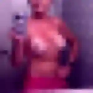 rencontre cougar à Sannois : photo de Jennifer, 21 ans - accès libre