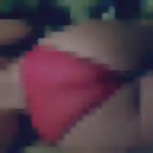 Typhaine de Vaujours, 19 ans - rencontre cougar discret