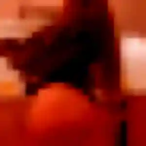 Photo de Leonore à Vaux-le-Pénil (39 ans) - rencontre cougar anonyme