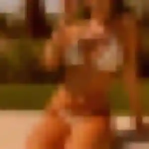 Siham, 27 ans, disponible à Verquin pour un rencontre cougar