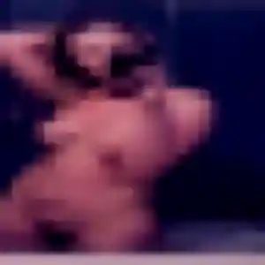 Aurore, femme de 36 ans propose rencontre cougar à Vieux-Condé