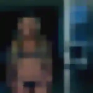 Phoebe, 22 ans, connectée à Violaines pour une rencontre coquine