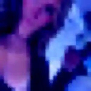 Belle Lou-Anne, 23 ans à Viroflay - voir sa photo